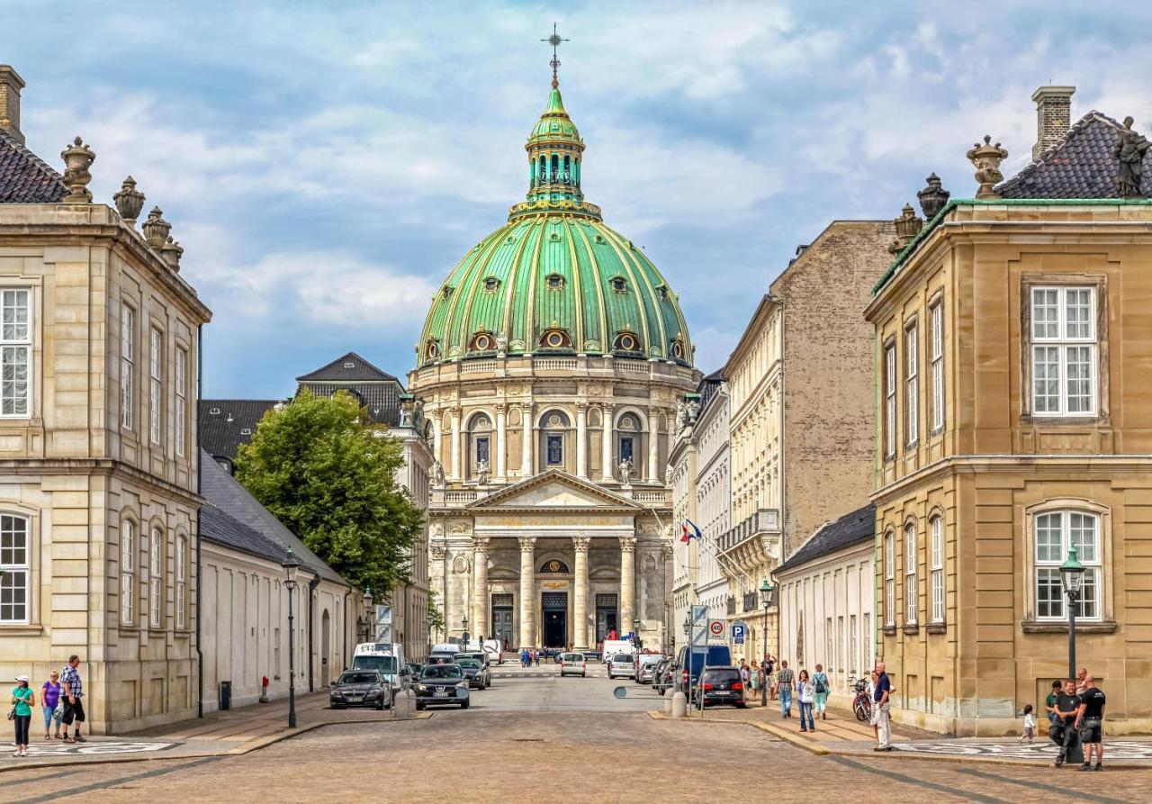 Lovely 3Br Manor Apartment 5 Min From Tivoli Gardens コペンハーゲン エクステリア 写真