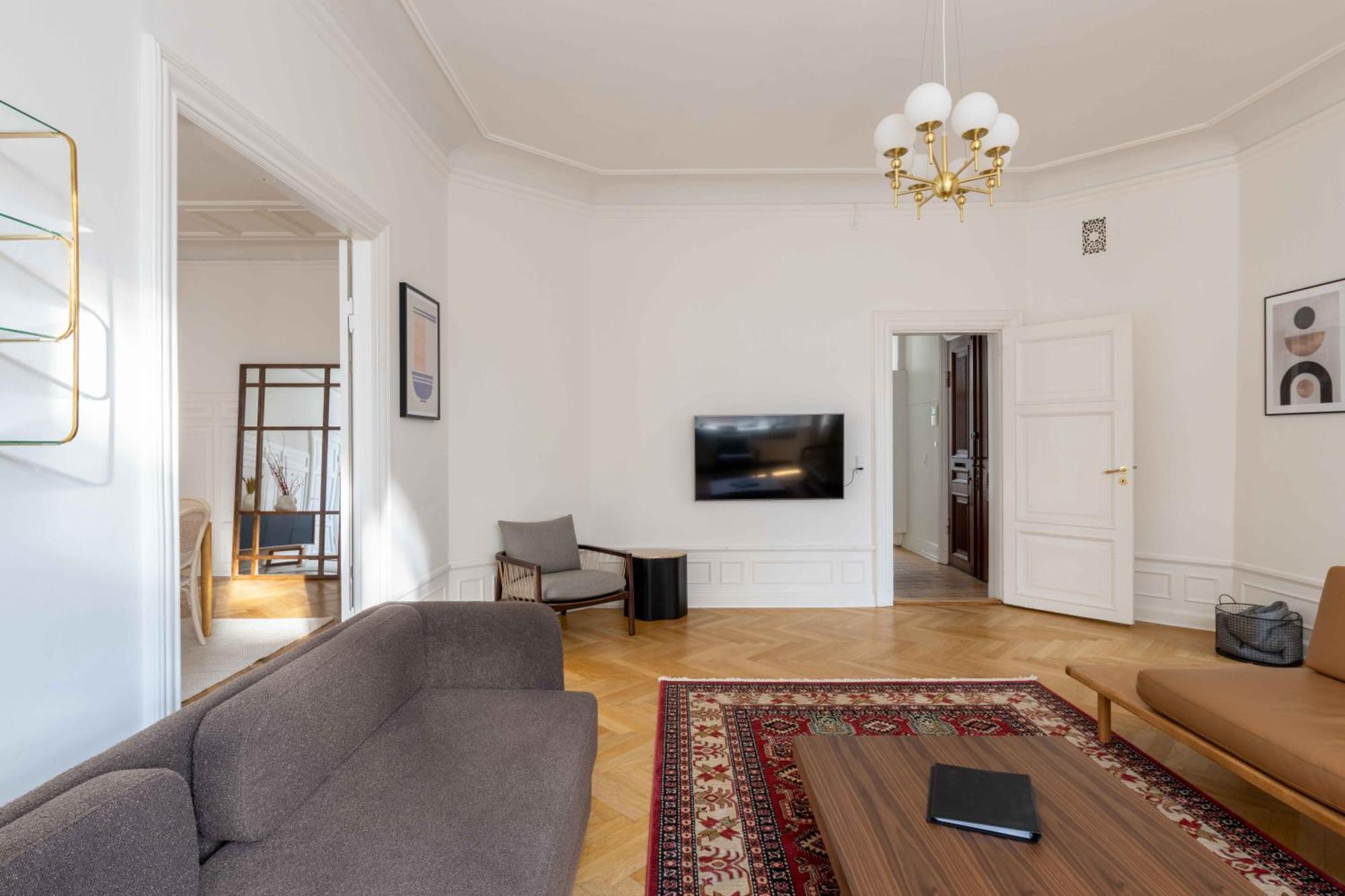 Lovely 3Br Manor Apartment 5 Min From Tivoli Gardens コペンハーゲン エクステリア 写真