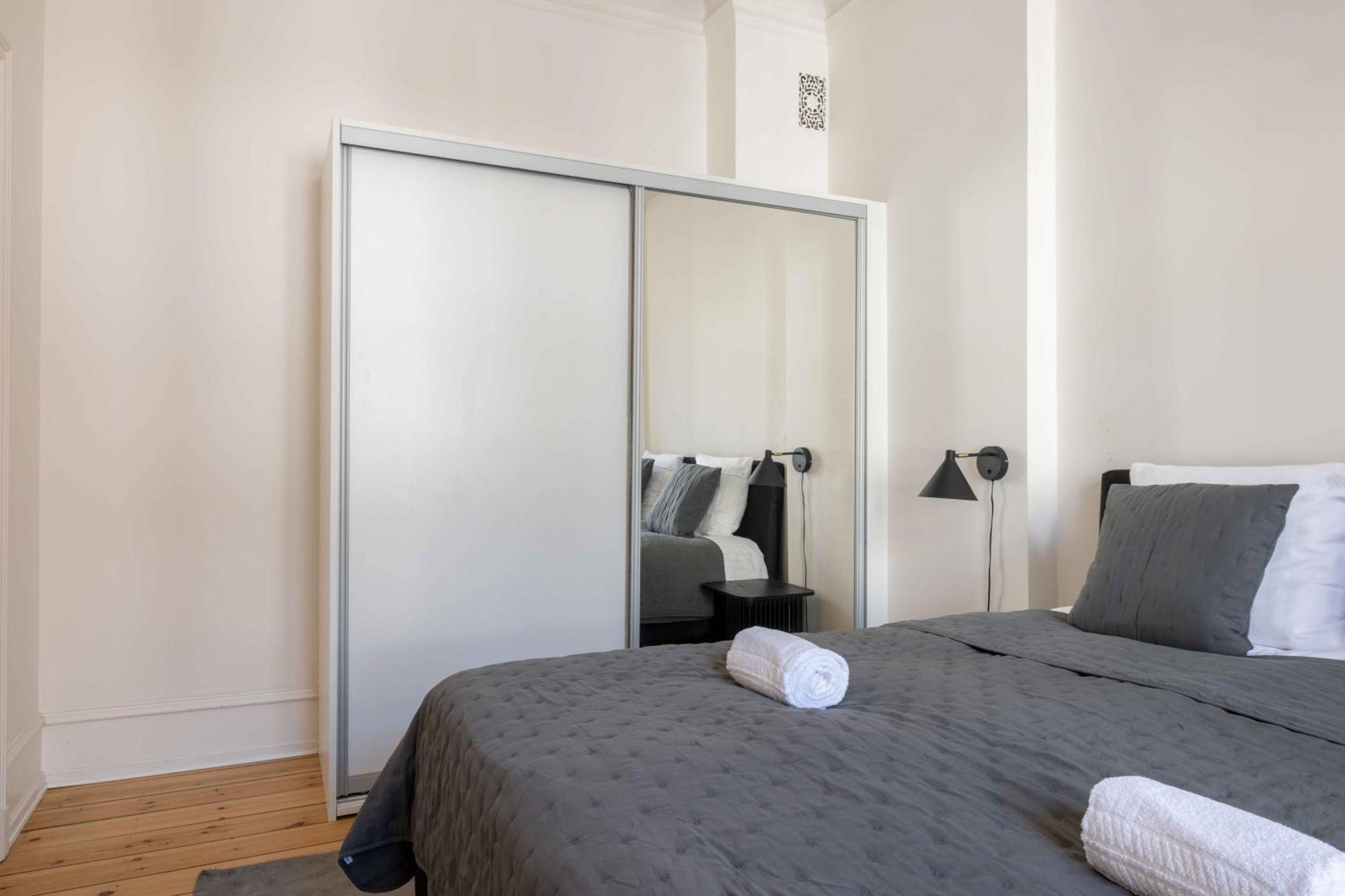 Lovely 3Br Manor Apartment 5 Min From Tivoli Gardens コペンハーゲン エクステリア 写真